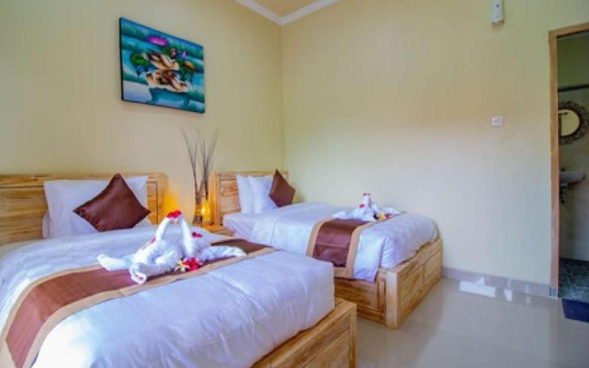 Unicorn Bungalow Batununggul ภายนอก รูปภาพ