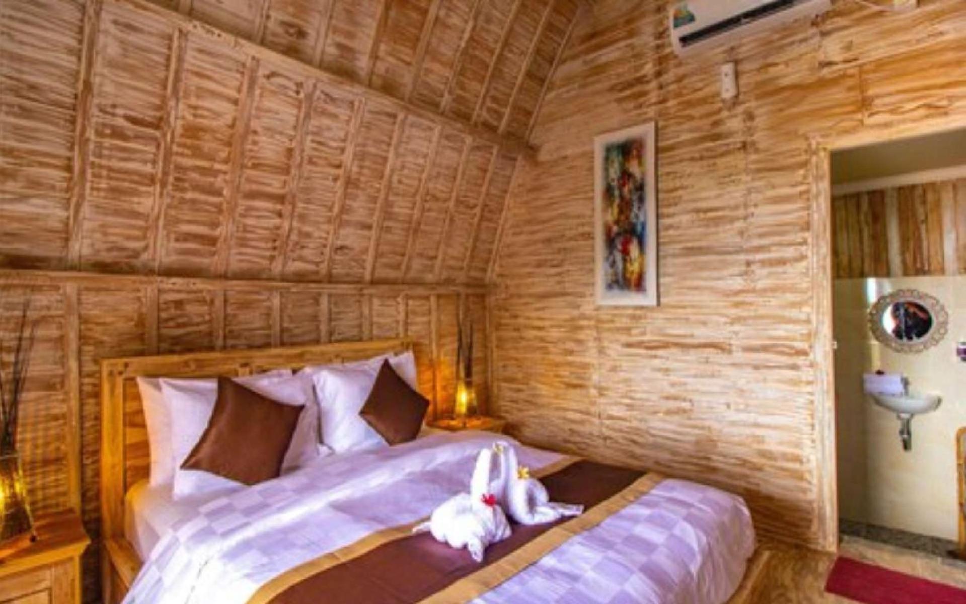 Unicorn Bungalow Batununggul ภายนอก รูปภาพ