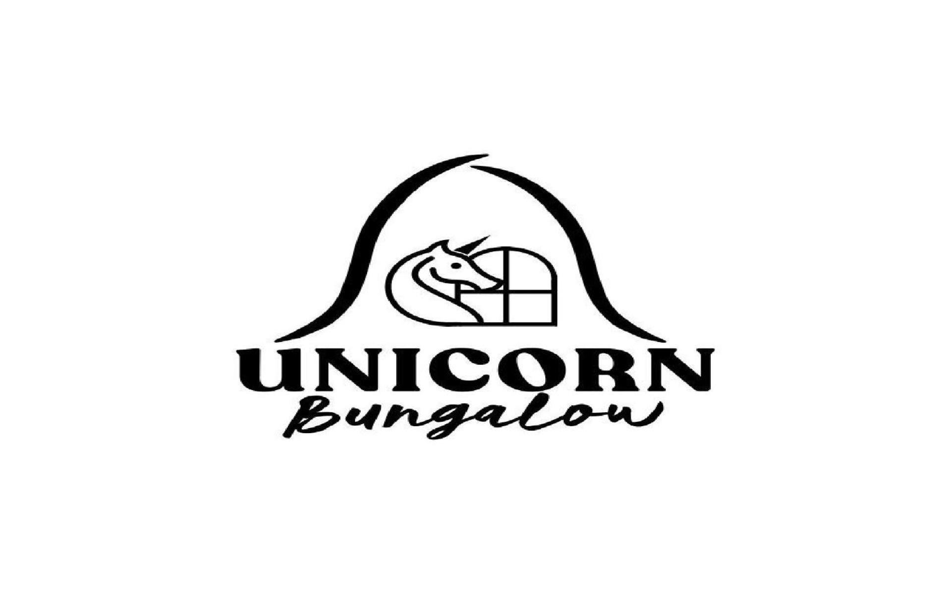 Unicorn Bungalow Batununggul ภายนอก รูปภาพ